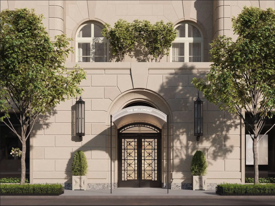 1165 Madison Avenue, Unit 3S Manhattan, NY 10028 - Photo 4 of 25 a front view of a house with a garden