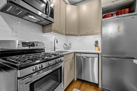 $475,000 | Address Upon Request, Washington, DC 20009