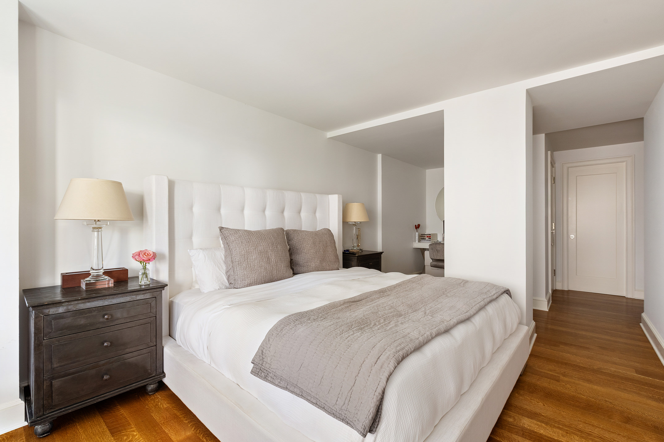 165 West 66th Street, Unit 8ZA Manhattan, NY 10023 - Photo 8 of 16