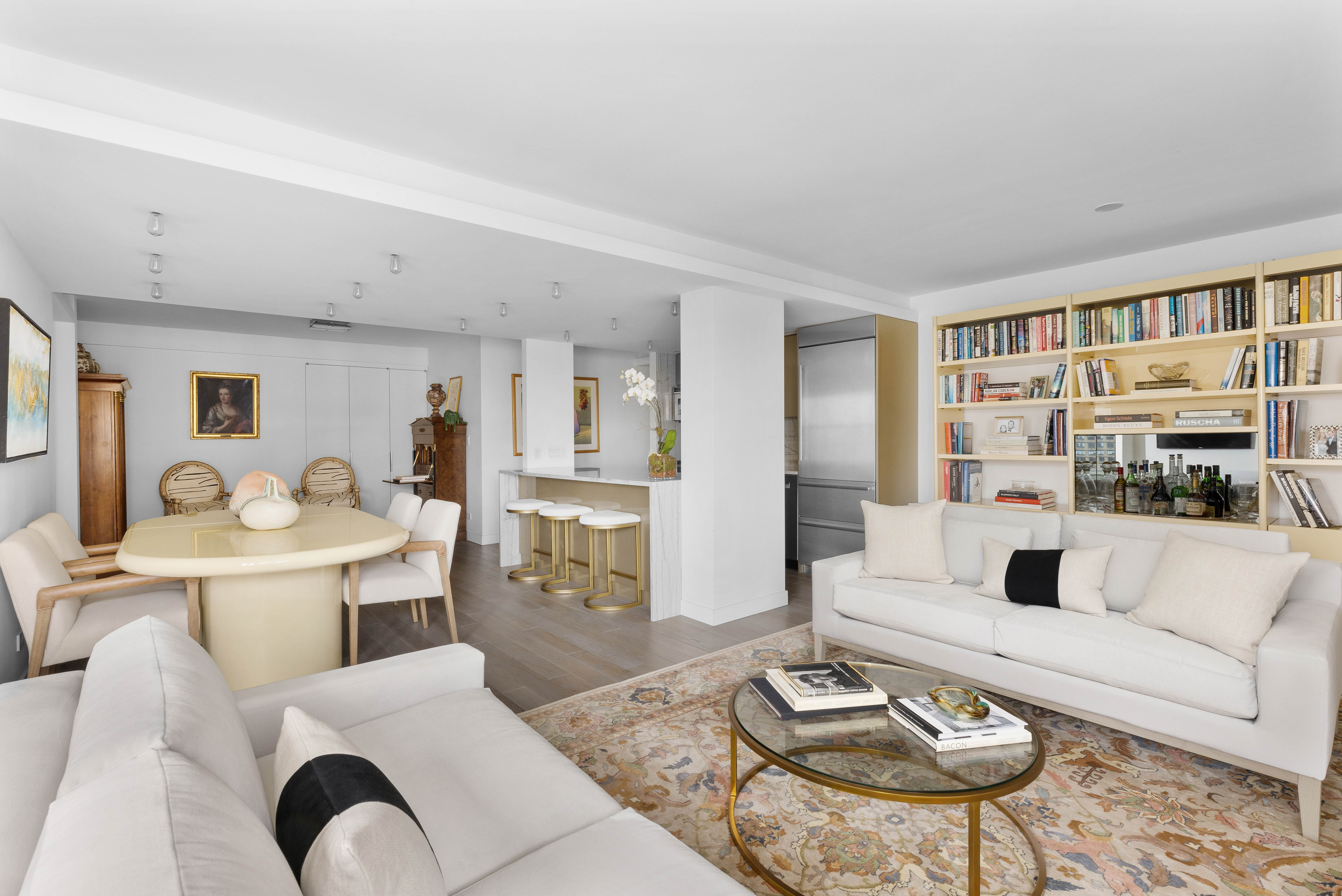 1199 Park Avenue, Unit 15B Manhattan, NY 10128 - Photo 3 of 11