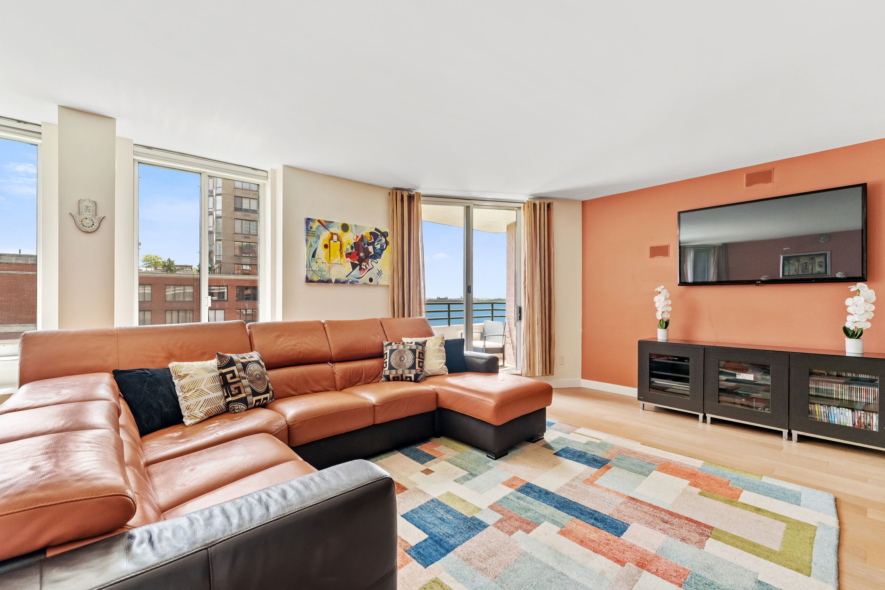 333 Rector Place, Unit 909 Manhattan, NY 10280 - Photo 3 of 19