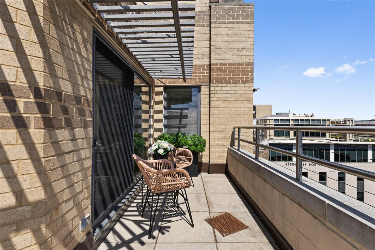 1401 17th Street Northwest, Unit 1007 Washington, DC 20036 - Photo 32 of 38