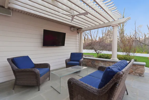 Contact Agent | 201 Wolf Lane, Ambler, PA 19002