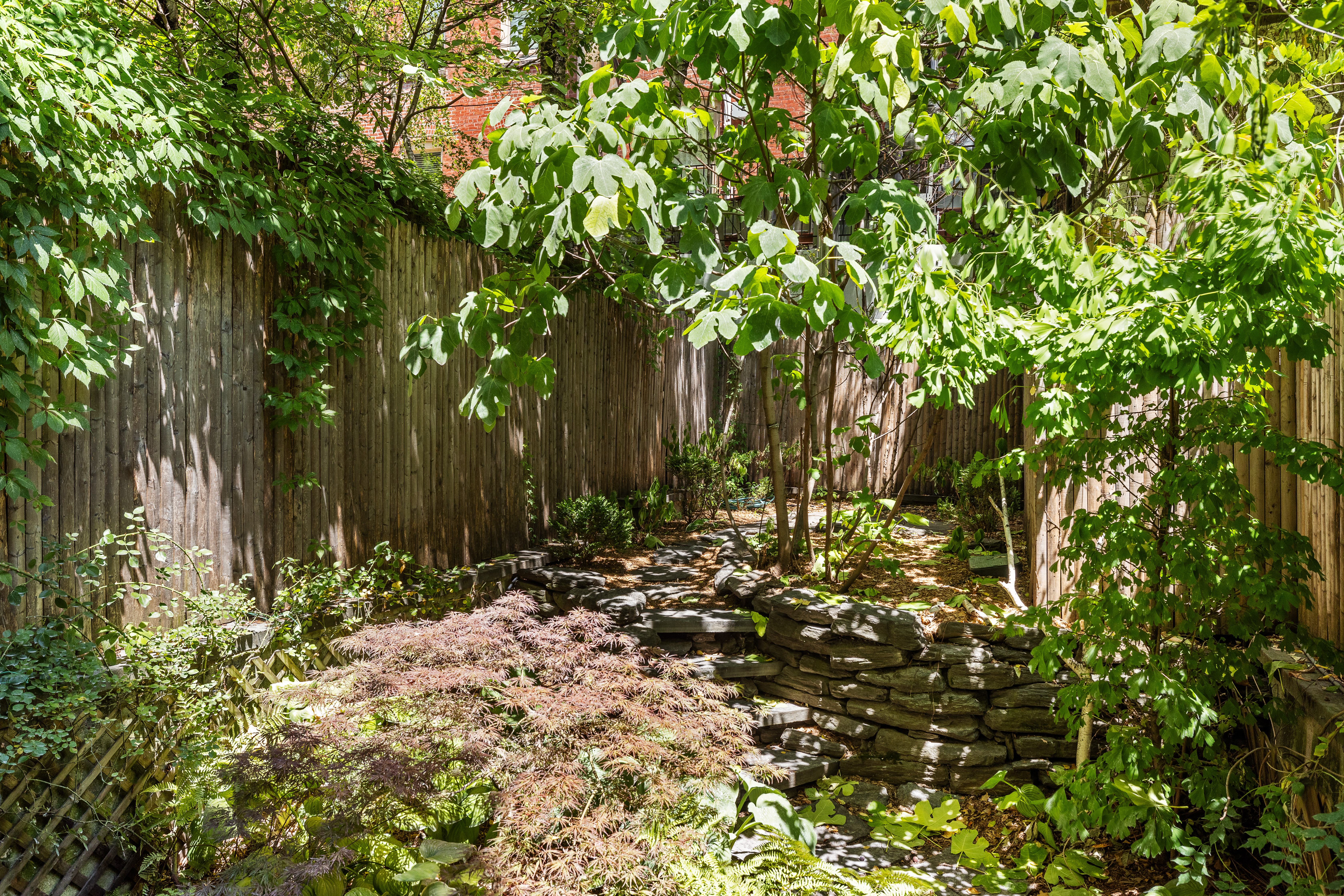 225 West 22nd Street Manhattan, NY 10011 - Photo 4 of 12