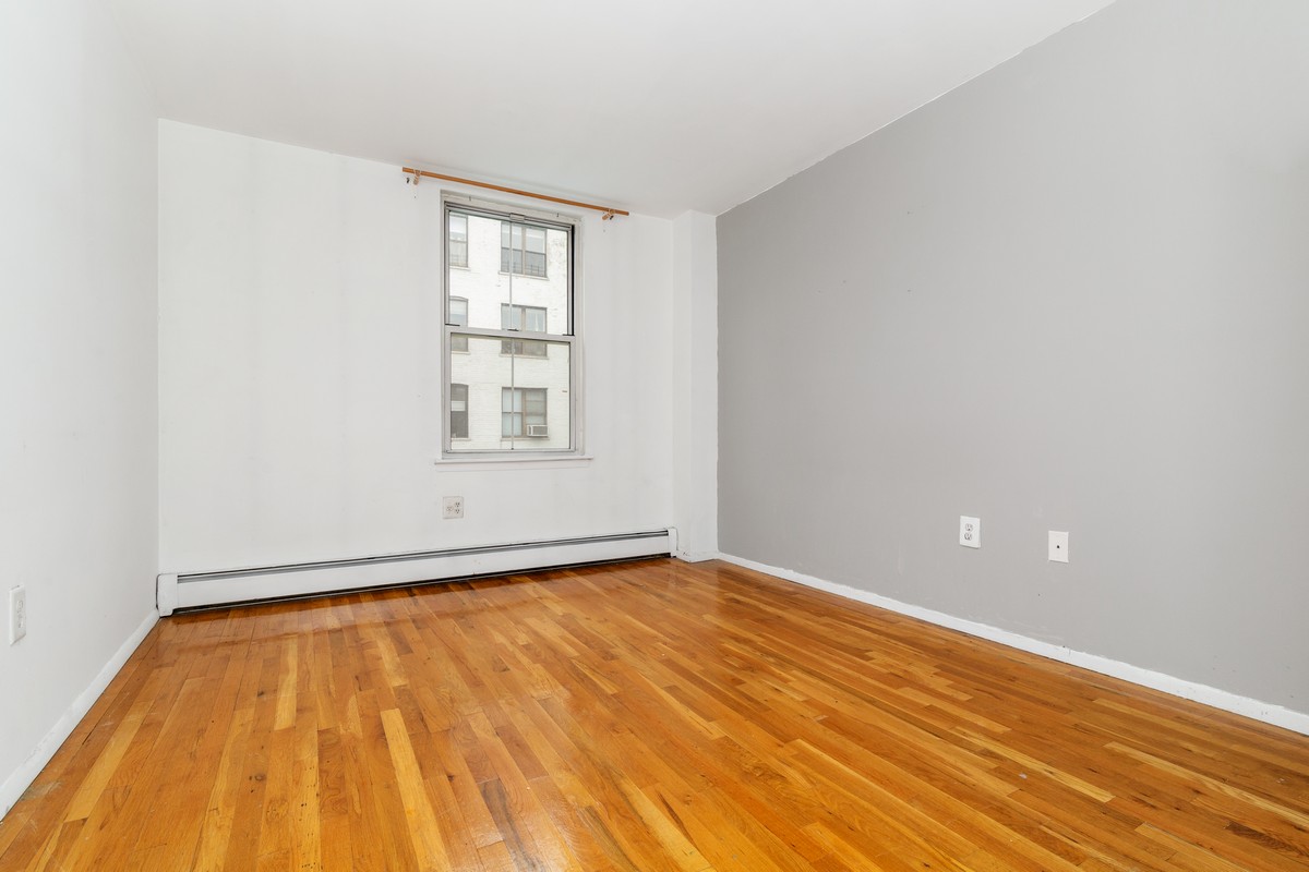 358 Cumberland Street Brooklyn, NY 11238 - Photo 9 of 14