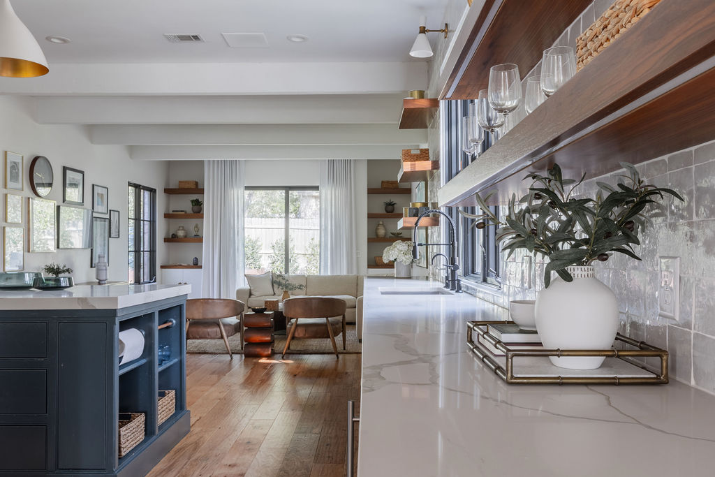 400 Inwood Road Austin, TX 78746 - Photo 9 of 43 a living room with furniture and wooden floor