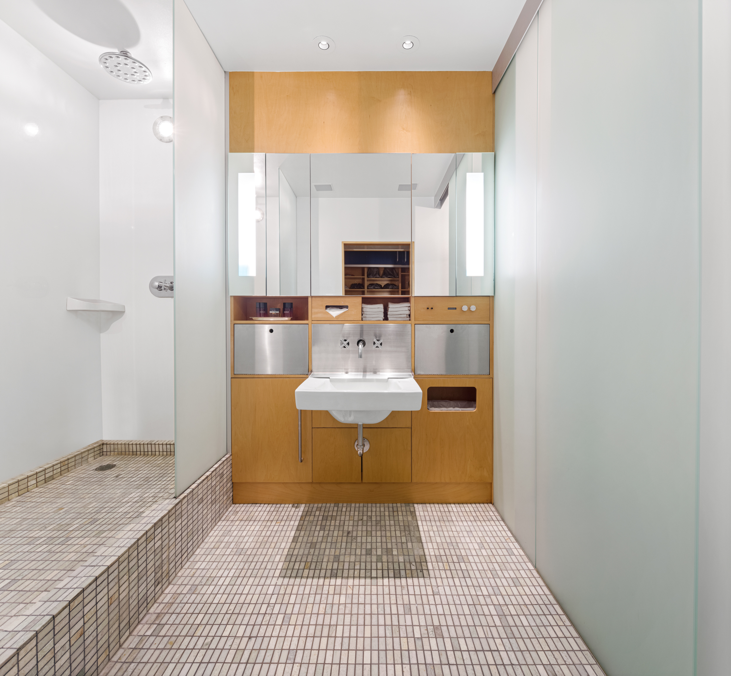 495 West Street, Unit 6 Manhattan, NY 10014 - Photo 13 of 20