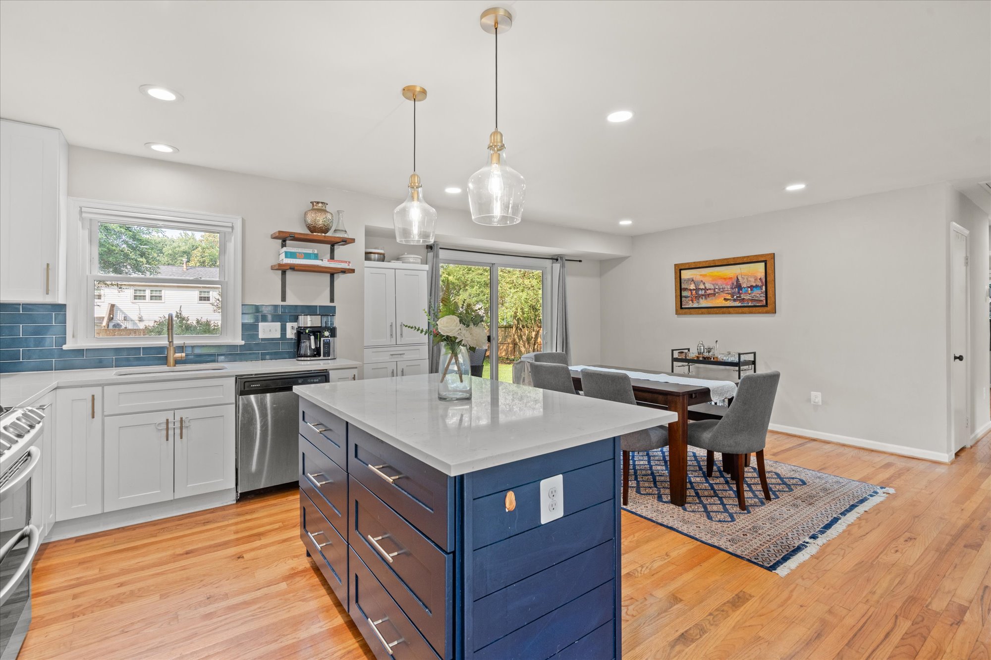 5602 Ashfield Road Alexandria, VA 22315 - Photo 10 of 59 Gallery Image 10