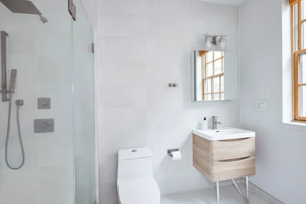 $699,000 | 216 Pulaski Street, Unit 3R | Bedford-Stuyvesant