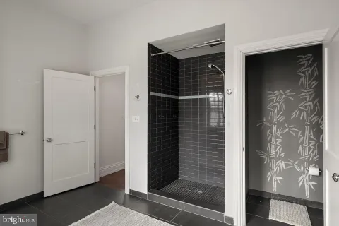$885,000 | 701 South 6th Street, Philadelphia, PA 19147