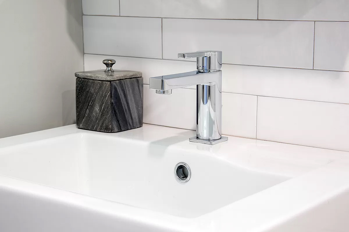 328 Central Avenue, Unit 3B Brooklyn, NY 11221 - Photo 9 of 11 a bathroom with a sink