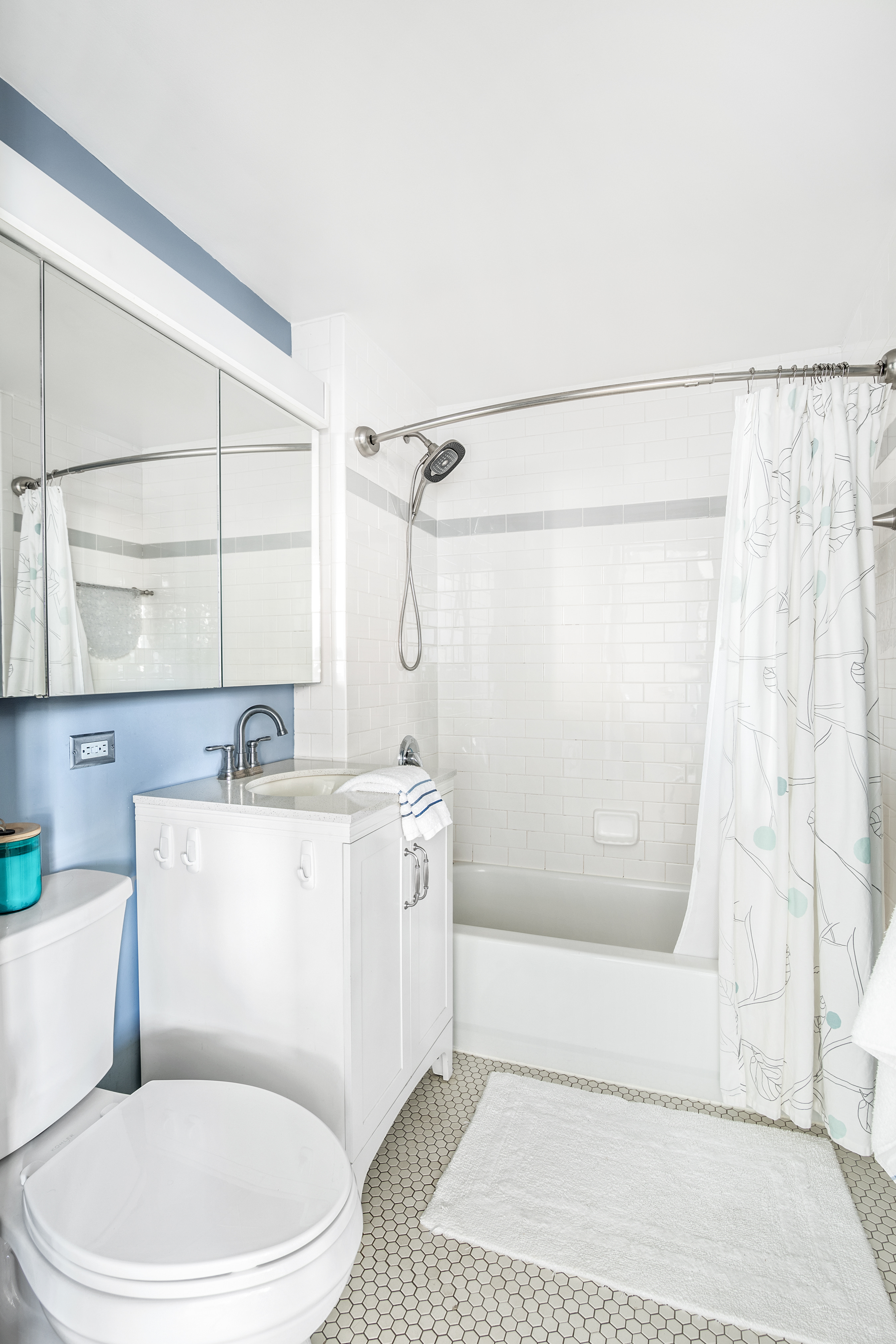 520 West 23rd Street, Unit 12D Manhattan, NY 10011 - Photo 9 of 15