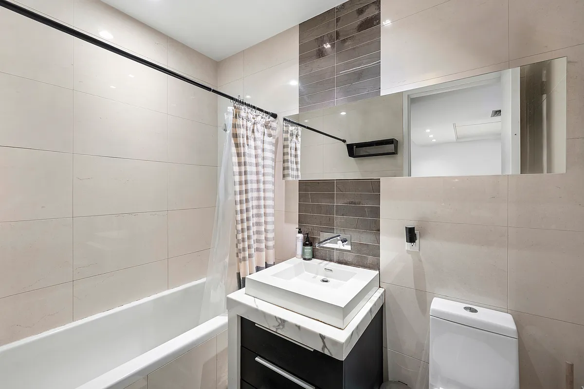 161 North 4th Street, Unit 2B Brooklyn, NY 11211 - Photo 6 of 8