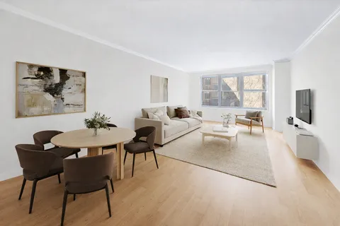 $649,000 | 251 East 51st Street, Unit 5B | Midtown East