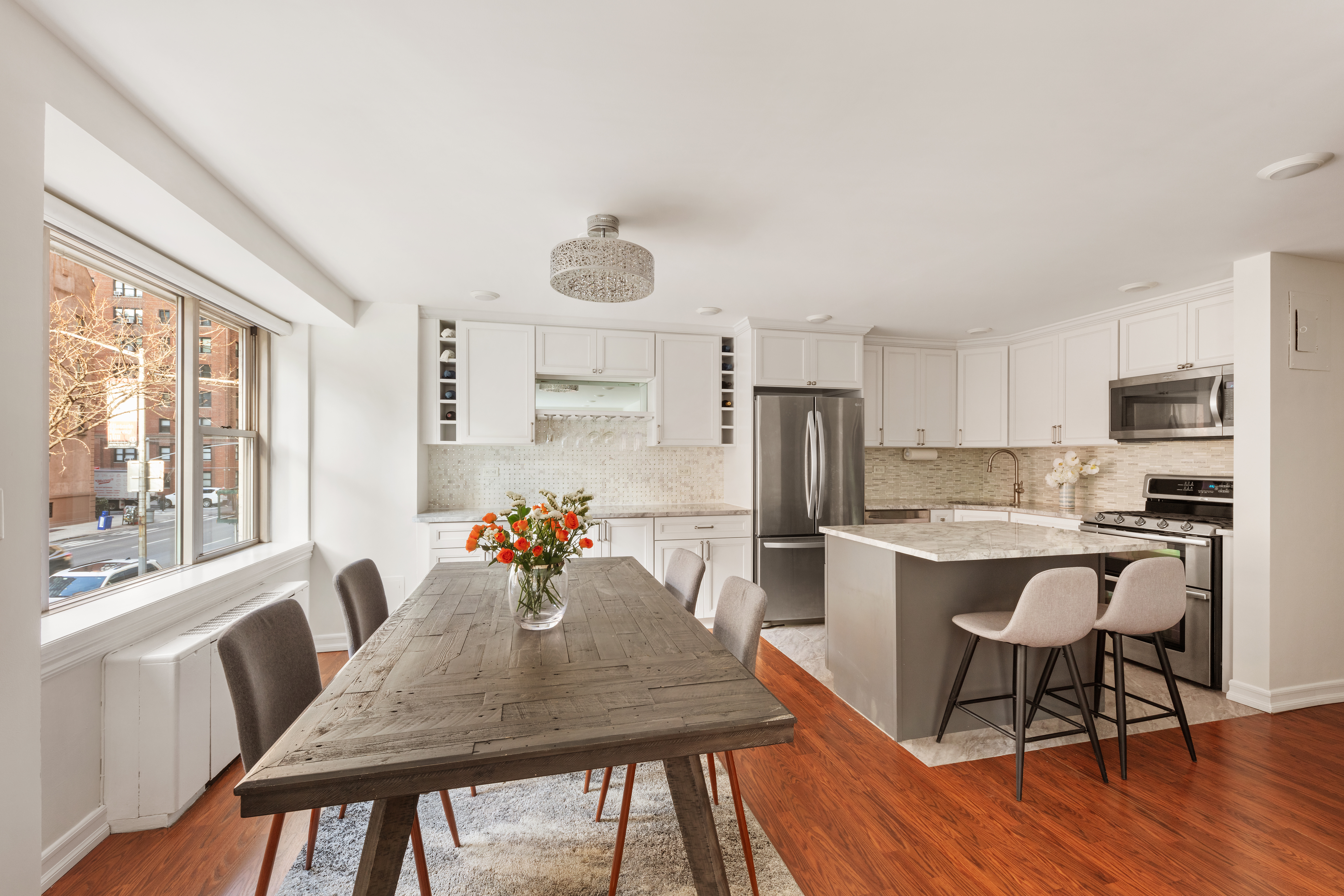 137 East 36th Street, Unit 2A Manhattan, NY 10016 - Photo 3 of 13