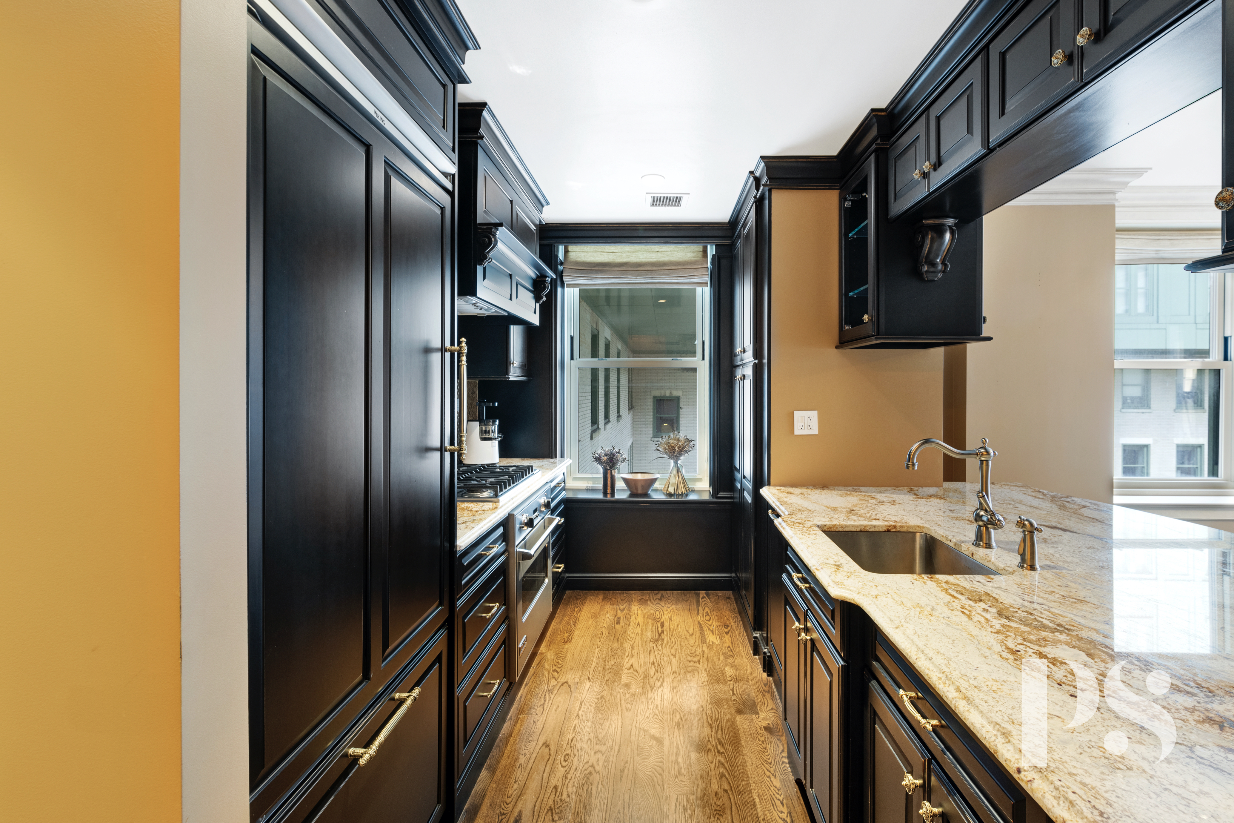 1 Central Park South, Unit 1806 Manhattan, NY 10019 - Photo 9 of 18