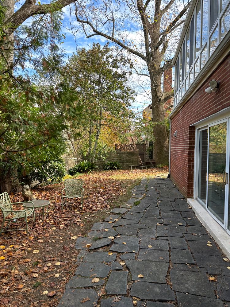 2847 Lorcom Lane Arlington, VA 22207 - Photo 5 of 10