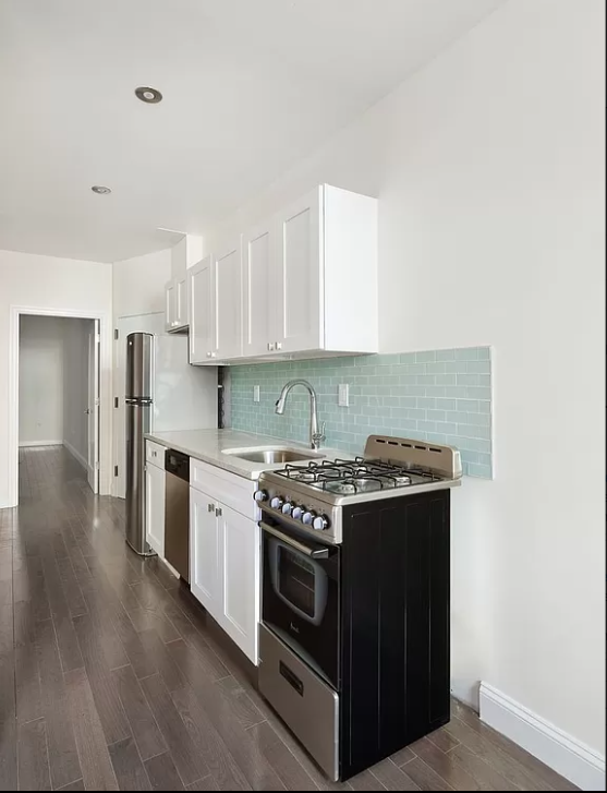 206 East 7th Street, Unit 5 Manhattan, NY 10009 - Photo 2 of 8