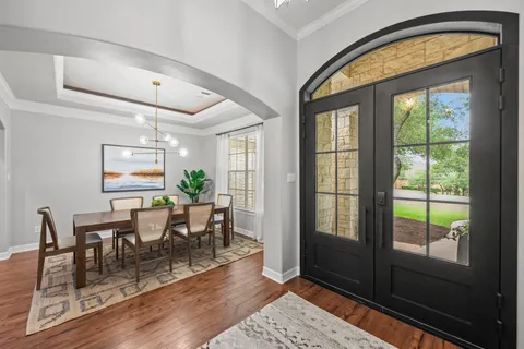 $850,000 | 806 Overlook Bend, Leander, TX 78641
