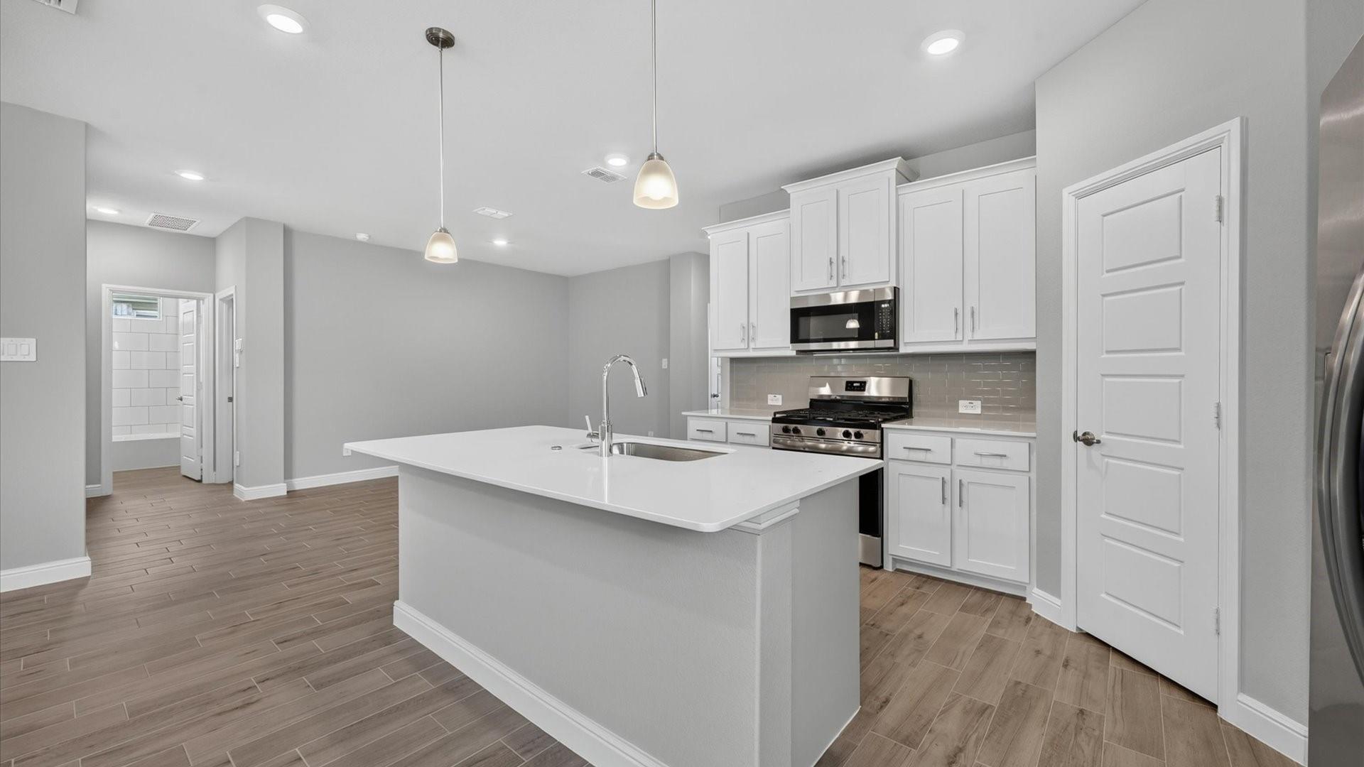 15929 Stableford Road Fort Worth, TX 76247 - Photo 3 of 27 Gallery Image 3