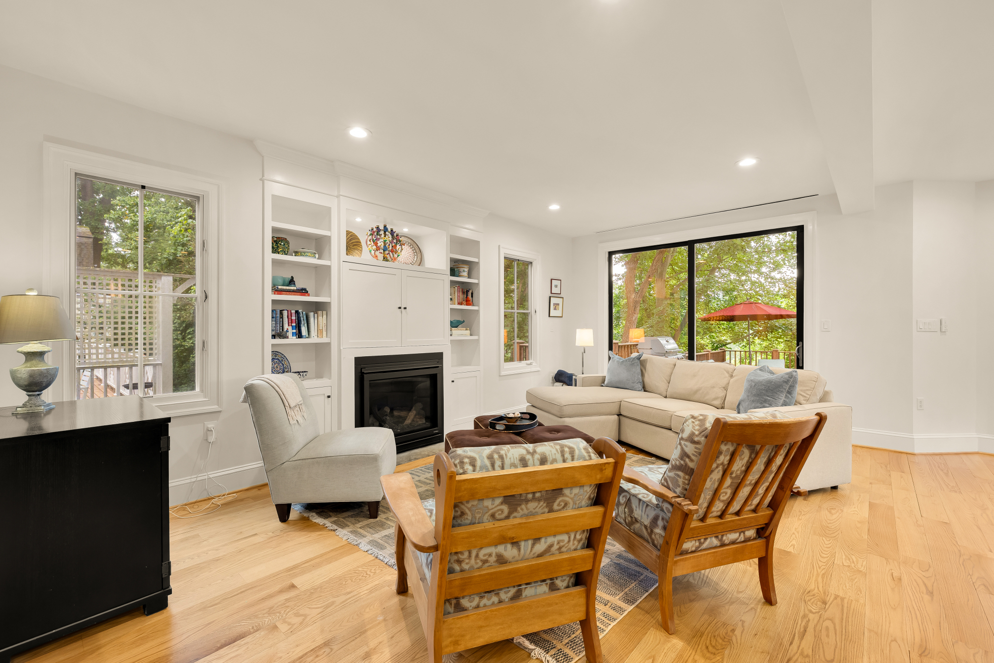 6512 Ridge Drive Bethesda, MD 20816 - Photo 9 of 42