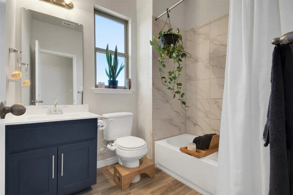 $2,800 | 104 Pin Cherry Pass, San Marcos, TX 78666