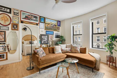 $649,000 | 242 West 104th Street, Unit 4EF | Upper West Side