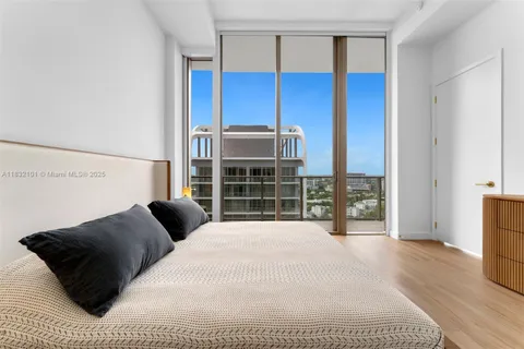 $3,998,000 | 2655 South Bayshore Drive, Unit LPH 2012, Miami, FL 33133