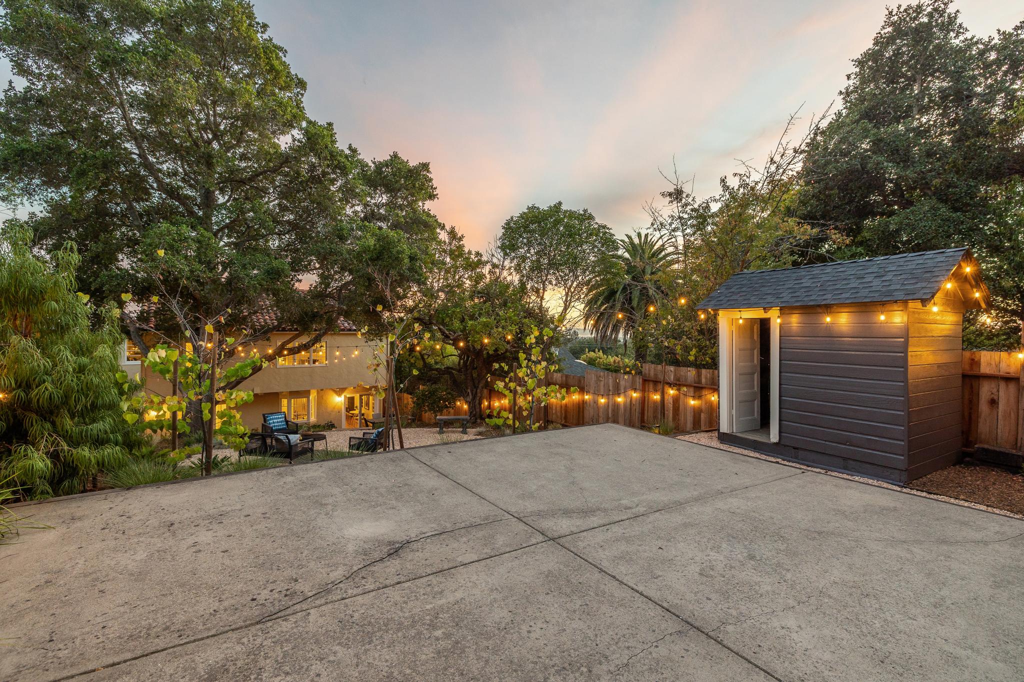 2000 Clemens Road Oakland, CA 94602 - Photo 17 of 21 Gallery Image 17