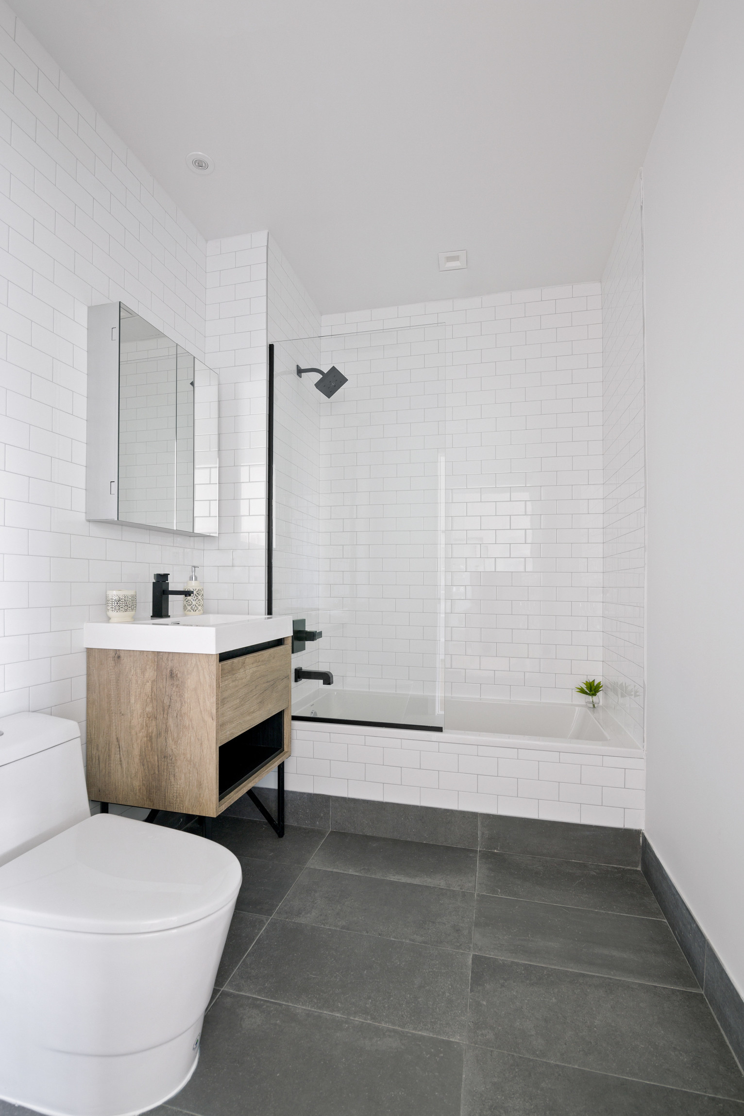 1229 Putnam Avenue, Unit 4A Brooklyn, NY 11221 - Photo 5 of 8