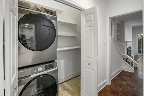 $889,900 | 3295 Sutton Place Northwest, Unit D, Washington, DC 20016