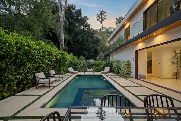 $4,100,000 | Laurel Canyon Road, Los Angeles, CA 90046