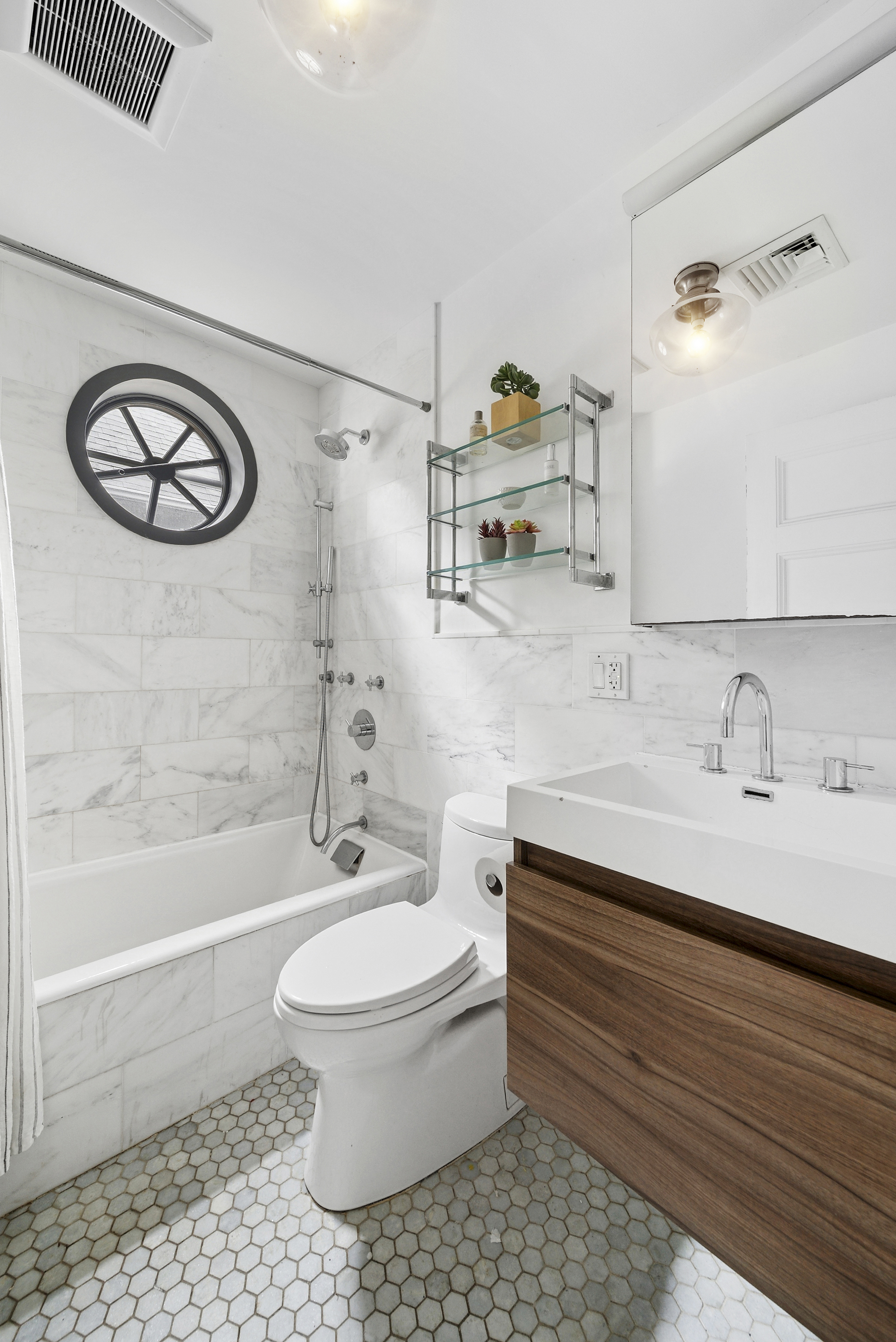 462 Rugby Road Brooklyn, NY 11226 - Photo 9 of 13