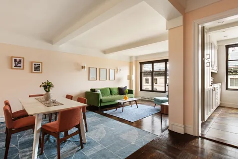 $1,499,000 | 200 West 86th Street, Unit 17C | Upper West Side