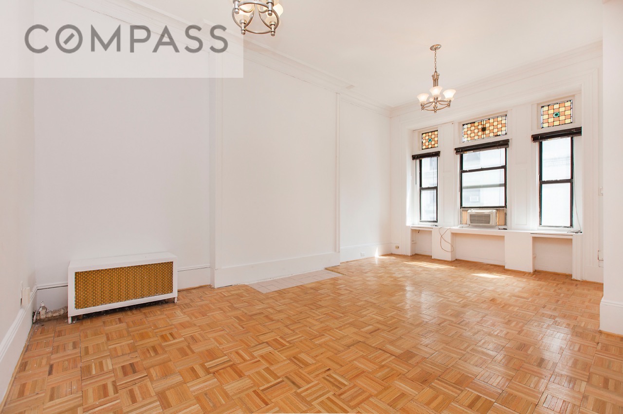 239 West 105th Street, Unit 4 Manhattan, NY 10025 - Photo 2 of 13