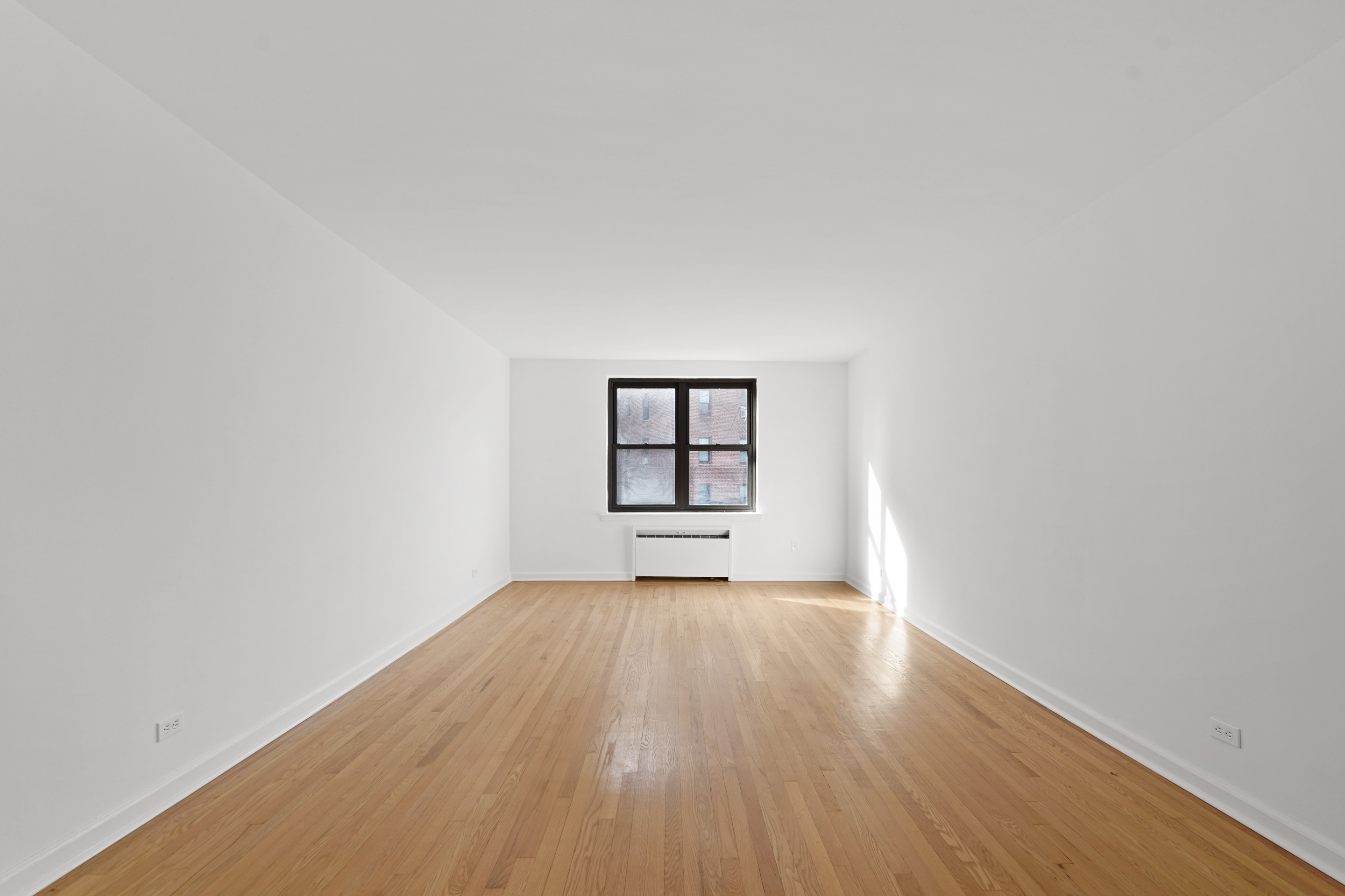 445 West 240th Street, Unit 3A Bronx, NY 10463 - Photo 4 of 36 Gallery Image 4