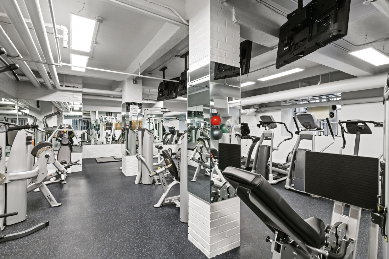 140 Riverside Drive, Unit 10N Manhattan, NY 10024 - Photo 20 of 21 a view of a room with gym equipment