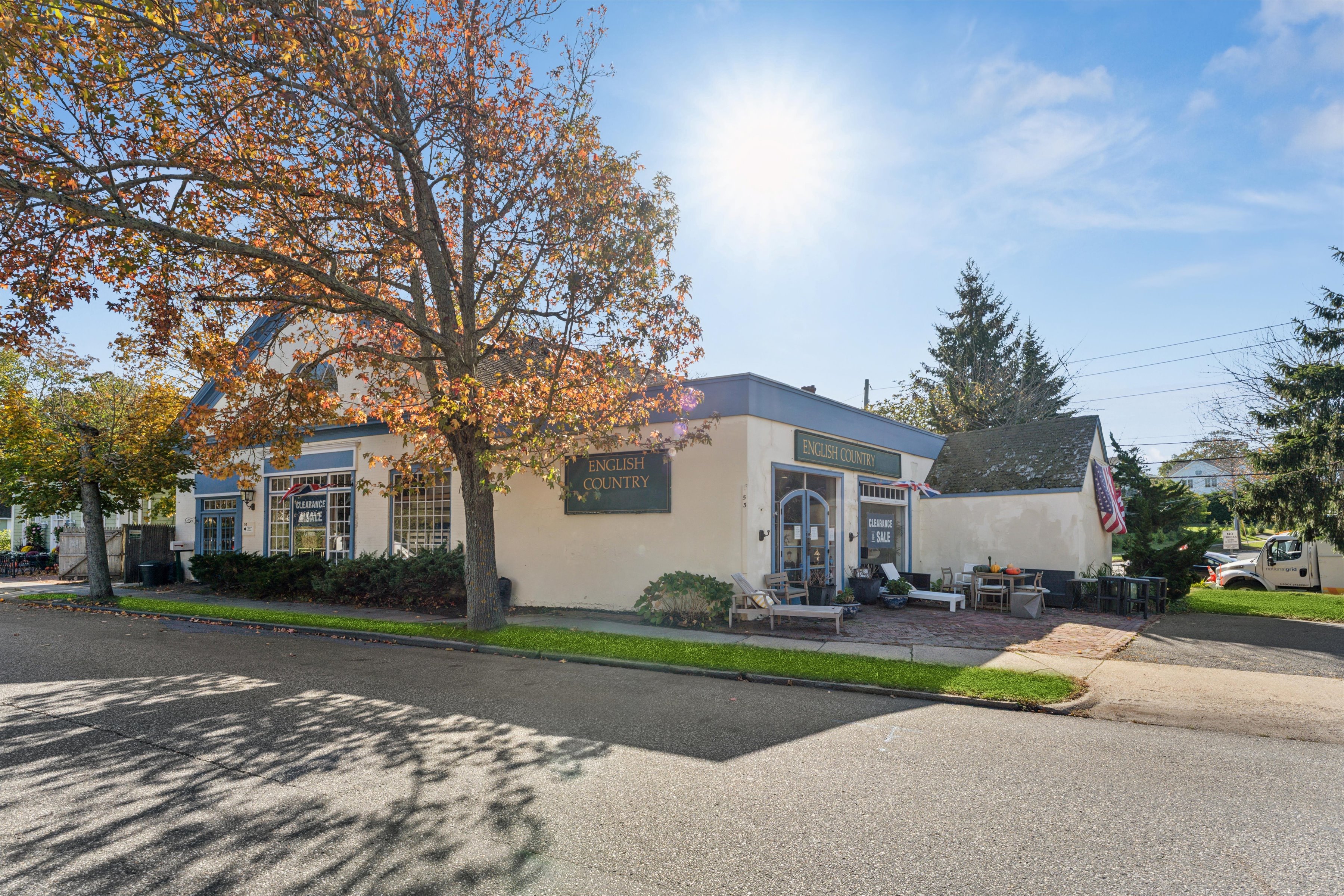 53 North Sea Road Southampton, NY 11968 - Photo 4 of 15 a front view of house with yard and green space