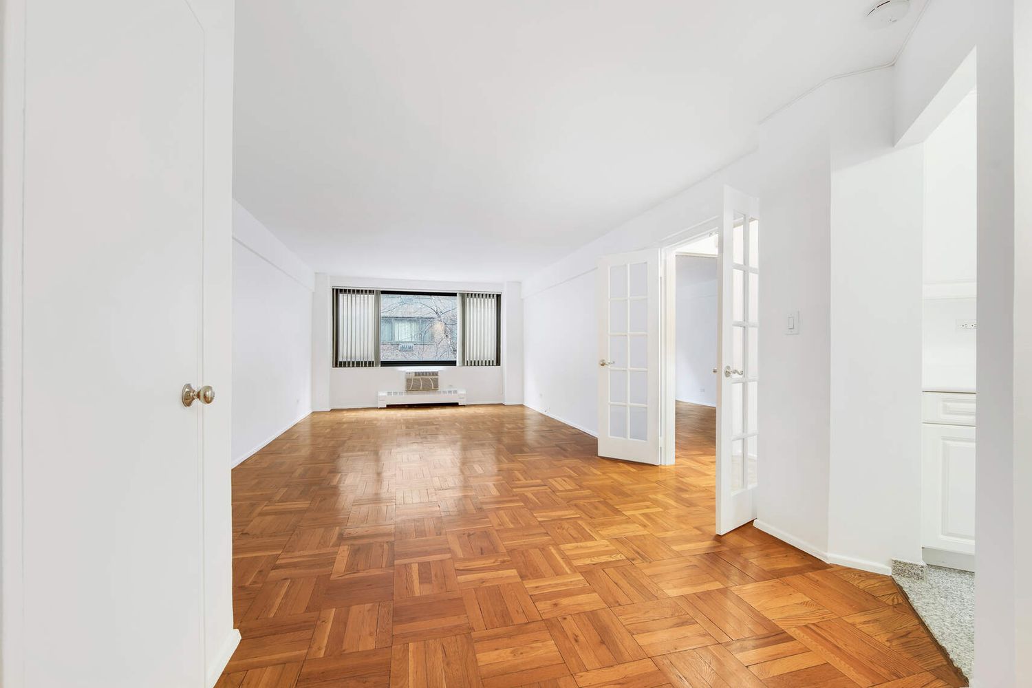 a view of empty room with window