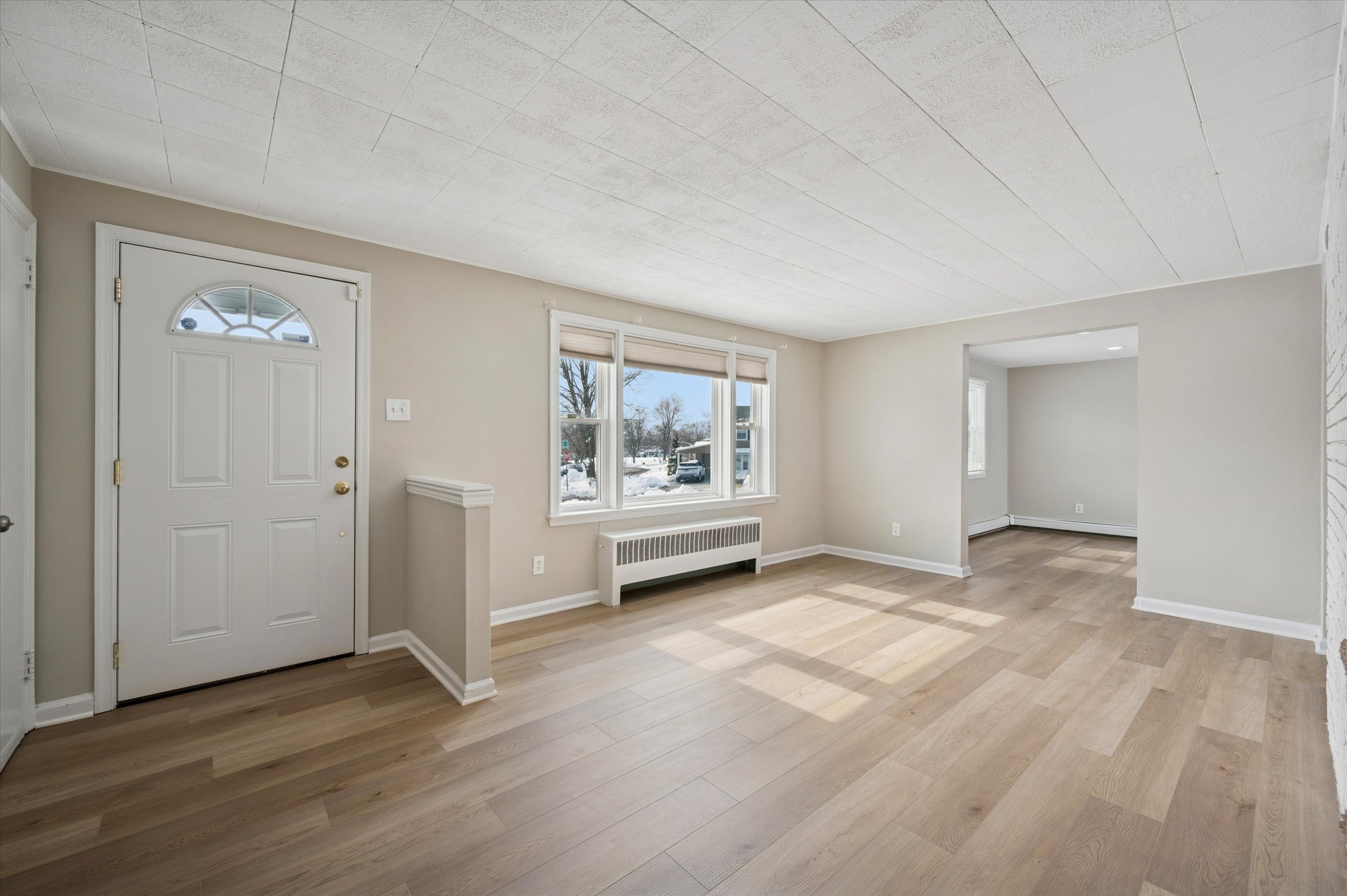 513 Stewart Road Hatboro, PA 19040 - Photo 3 of 25