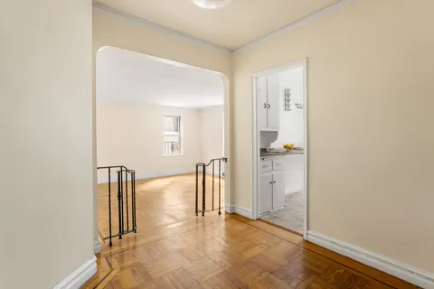 $379,000 | 303 East 37th Street, Unit 3B | Murray Hill