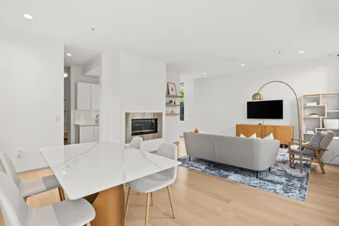 $1,262,500 | East 1st Street, Boston, MA 02127