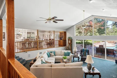 $1,150,000 | 1560 Crane Terrace, Ukiah, CA 95482