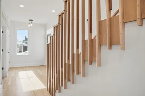 $2,399,000 | 605 Hilltop Terrace, Alexandria, VA 22301