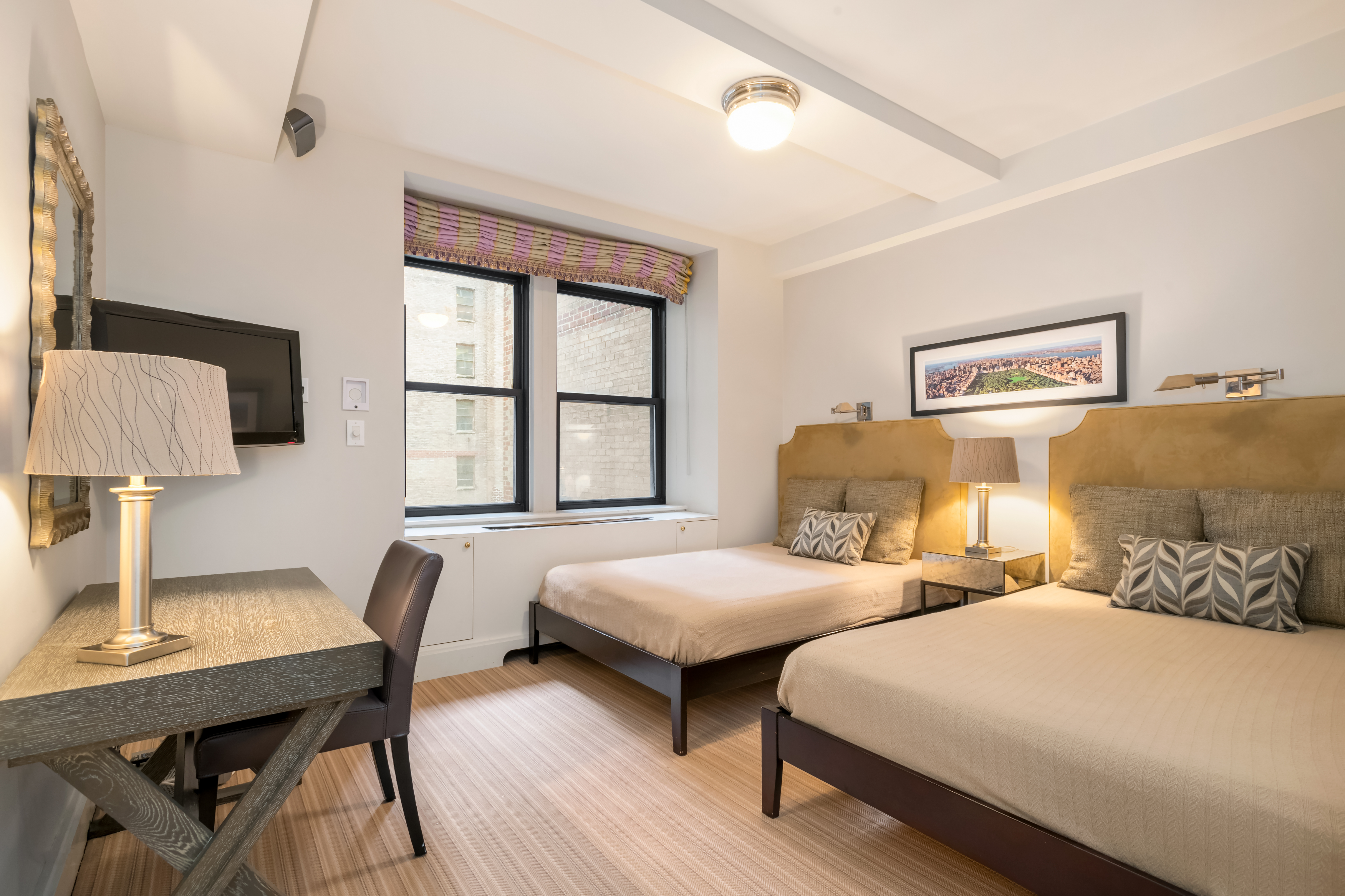 110 Central Park South, Unit 5A Manhattan, NY 10019 - Photo 4 of 8