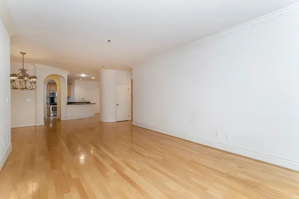 $1,149,988 | 10364 Almayo Avenue, Unit 103, Los Angeles, CA 90064