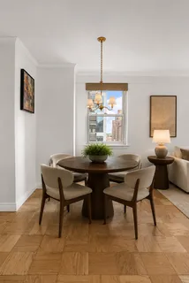 $750,000 | 333 East 79th Street, Unit 10M | Upper East Side