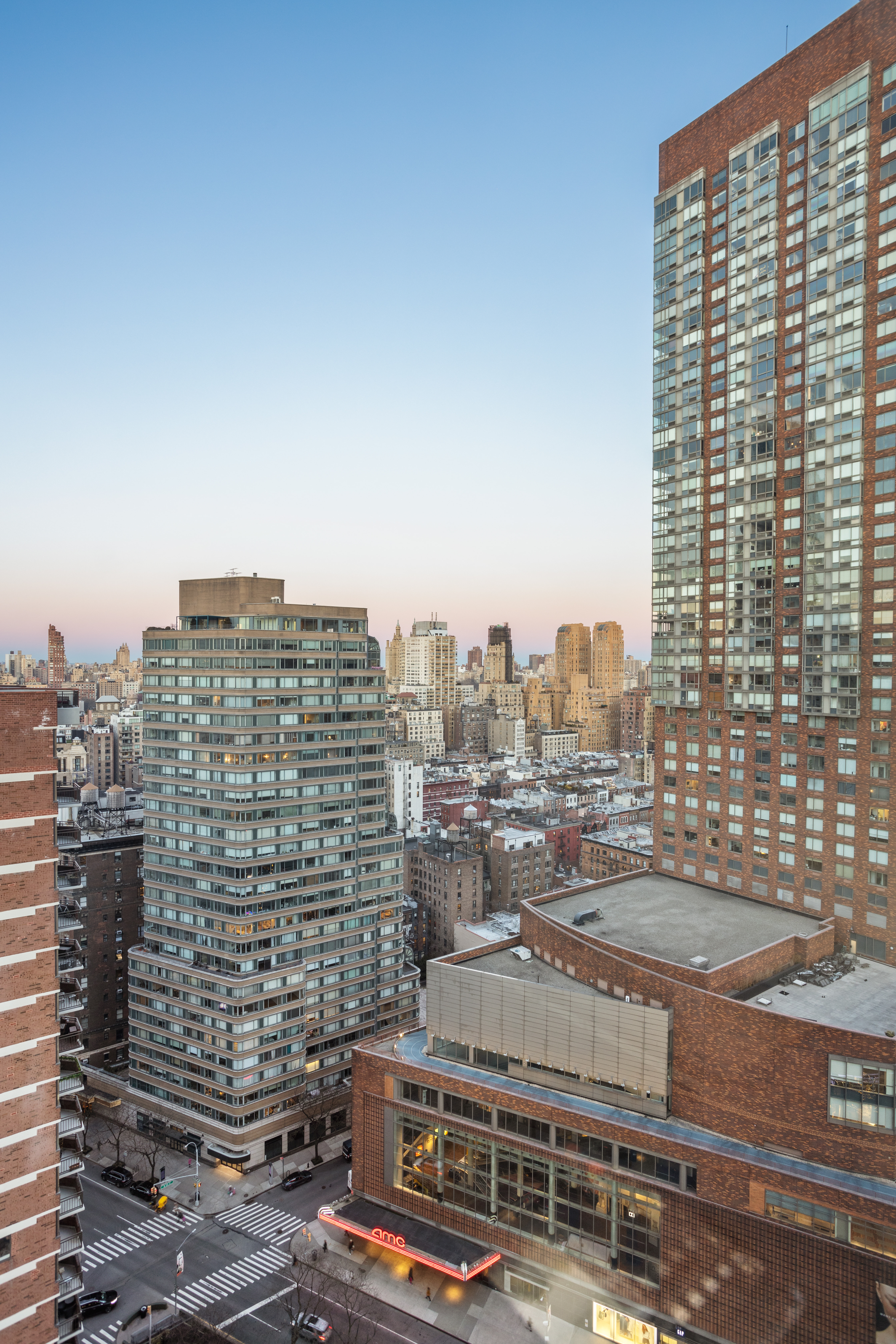 1965 Broadway, Unit 27E Manhattan, NY 10023 - Photo 26 of 27