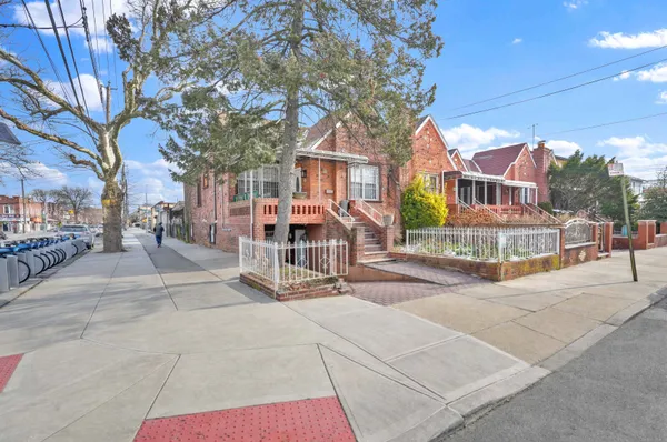 $3,800 | 631 East 49th Street, Unit 2 | East Flatbush