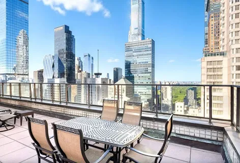 $3,800 | 159 West 53rd Street, Unit 26A | Midtown Central